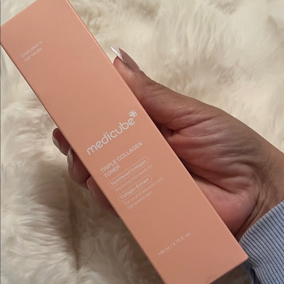 medicube Triple Collagen Toner - Pink - Picture 5 of 5